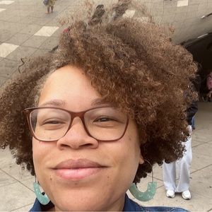 Meet your Posher, Cavett